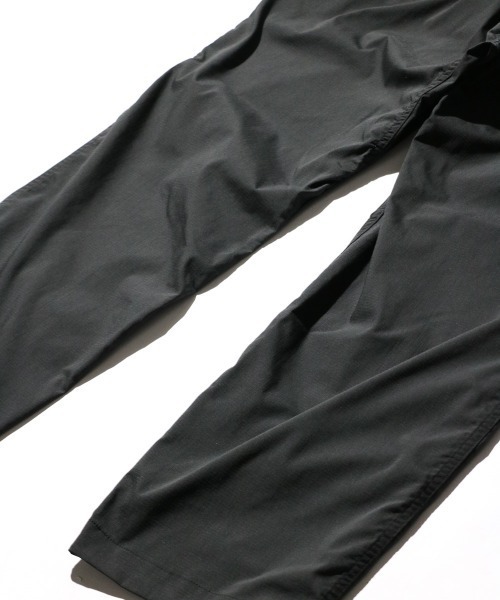 NANGA(ナンガ)の「NANGA / ナンガ HINOC RIPSTOP FIELD PANTS ヒノック リップストップ フィールドパンツ(その他パンツ・メンズ・ブラック/エメラルド・MEDIUM/LARGE/X-LARGE)」の14枚目の写真