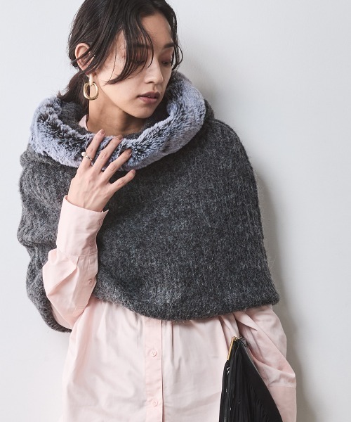 ニット セーター フェイクファー付マントニット 「大きいサイズ有」シックスタイル　 レディース CHIC STYLE ニット セーター フェイクファー付マントニット