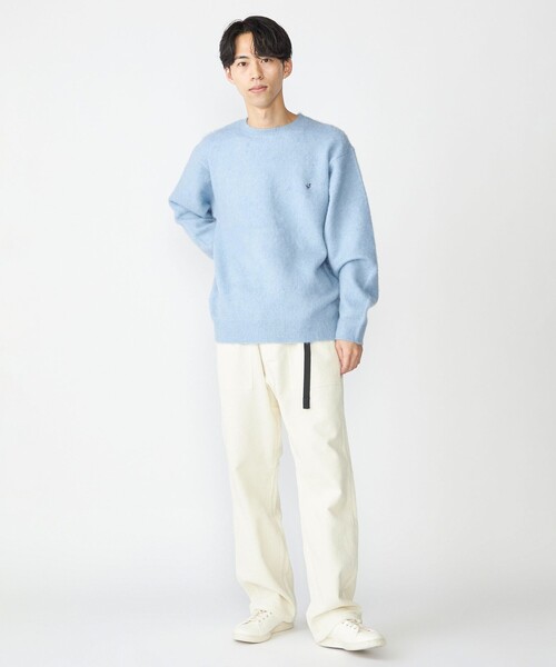 SHIPS(シップス)の「【WEB限定】SHIPS: ワンポイント ロゴ フラッフィ シャギー クルーネック ニット(ニット/セーター・メンズ・ブラック/グレー/ベージュ/ライトブルー・SMALL/MEDIUM/LARGE/X-LARGE)」の8枚目の写真