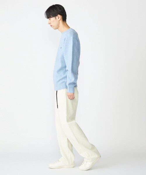 SHIPS(シップス)の「【WEB限定】SHIPS: ワンポイント ロゴ フラッフィ シャギー クルーネック ニット(ニット/セーター・メンズ・ブラック/グレー/ベージュ/ライトブルー・SMALL/MEDIUM/LARGE/X-LARGE)」の9枚目の写真