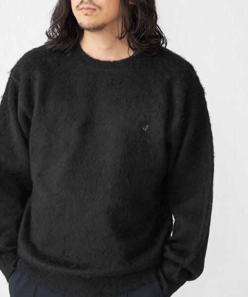 SHIPS(シップス)の「【WEB限定】SHIPS: ワンポイント ロゴ フラッフィ シャギー クルーネック ニット(ニット/セーター・メンズ・ブラック/グレー/ベージュ/ライトブルー・SMALL/MEDIUM/LARGE/X-LARGE)」の19枚目の写真