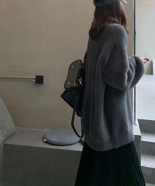 SpRay(スプレイ)の「シャギーロングカーディガン(カーディガン/ボレロ・レディース・オリーブ/アイボリー/ブラック/チャコールグレー/ブルー/ボルドー・FREE)」の19枚目の写真