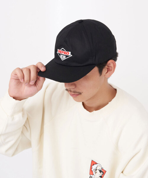 RePRODUCTION LABEL(リプロダクションレーベル)の「【RePRODUCTION LABEL / リプロダクションレーベル】刺繍ロゴキャップ(キャップ・レディース・ブラック/ネイビー/レッド/サックスブルー/ブラック系その他/ブラック系その他2・ONE SIZE)」の11枚目の写真