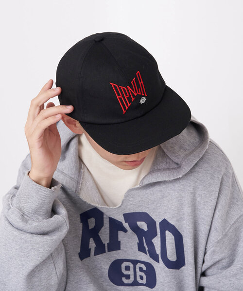 RePRODUCTION LABEL(リプロダクションレーベル)の「【RePRODUCTION LABEL / リプロダクションレーベル】刺繍ロゴキャップ(キャップ・レディース・ブラック/ネイビー/レッド/サックスブルー/ブラック系その他/ブラック系その他2・ONE SIZE)」の8枚目の写真