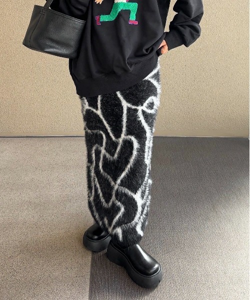 feepur by saya（フェピュールバイサヤ）の「【XSサイズあり/ハンドウォッシャブル】ニュアンス柄シャギーニットスカート（スカート・レディース・ブラウン/ブラック/グレー/オフホワイト・X-SMALL/MEDIUM）」の13枚目の写真