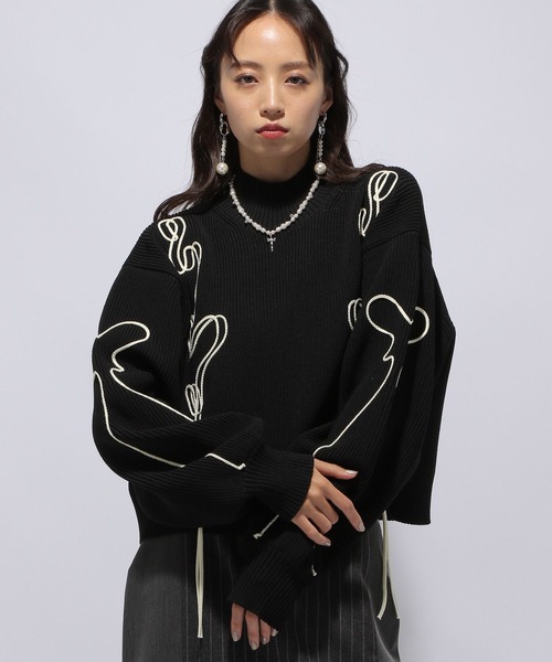 HARE（ハレ）の「ニュアンスラインモックネックニット(HARE)（ニット/セーター・レディース・ブラック/グレー・FREE）」の7枚目の写真