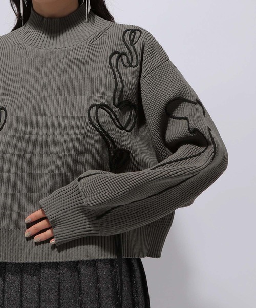 HARE（ハレ）の「ニュアンスラインモックネックニット(HARE)（ニット/セーター・レディース・ブラック/グレー・FREE）」の15枚目の写真