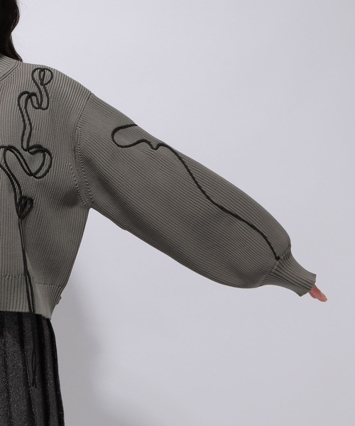 HARE（ハレ）の「ニュアンスラインモックネックニット(HARE)（ニット/セーター・レディース・ブラック/グレー・FREE）」の16枚目の写真