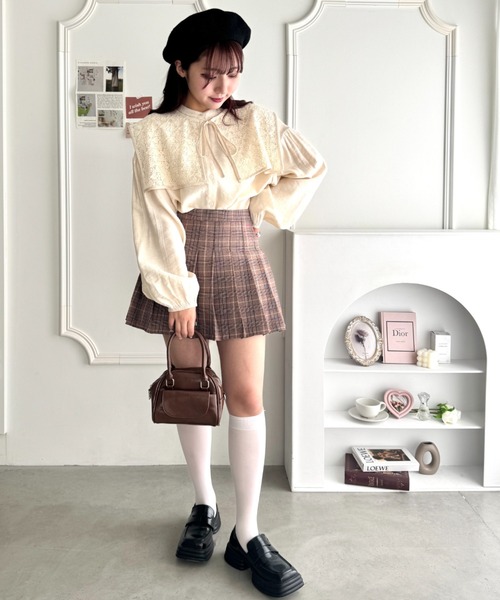 Loueme(ルエム)の「ヴィンテージレース付け襟ブラウス【2点SET】(シャツ/ブラウス・レディース・ホワイト/ブラック/アイボリー・FREE)」の22枚目の写真