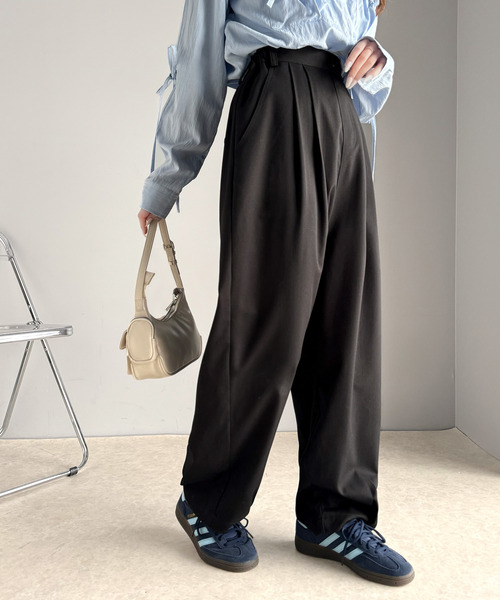 classicalelf（クラシカルエルフ）の「美脚すっきり見え！２タックカーヴィテーパードスラックスパンツ（スラックス・レディース・ブラック/チャコール・MEDIUM/X-LARGE/LARGE/SMALL）」の15枚目の写真