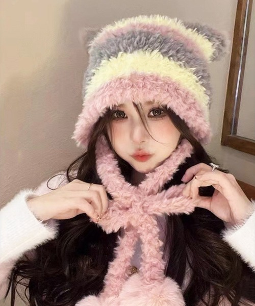 BAYBLO(ベイブロ)の「(SB)ボンボン付き シャギーニット ボーダー柄 猫耳 ニット帽子(ニットキャップ/ビーニー・レディース・ブラック系/ベージュ系/ピンク系/ブラウン系・FREE)」の4枚目の写真