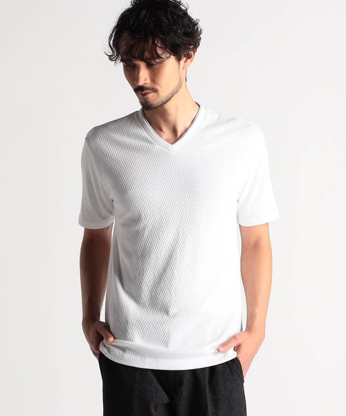 NICOLE CLUB FOR MEN(ニコルクラブフォーメン)の「バスケットリンクスジャガードVネックプルオーバ(Tシャツ/カットソー・メンズ・シルバーグレー/ピンク系/ブラック系/ブラック/オフホワイト・MEDIUM/LARGE/X-LARGE)」の2枚目の写真