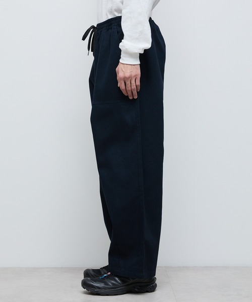 Firsthand(ファーストハンド)の「イージーバルーンデニムパンツ(デニムパンツ・メンズ・ダークネイビー/ダークグレー/ブラウン/ブラック・マルチサイズ)」の6枚目の写真