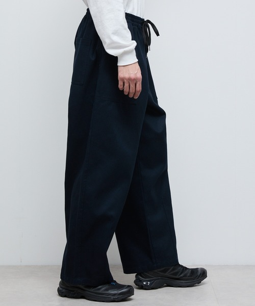 Firsthand(ファーストハンド)の「イージーバルーンデニムパンツ(デニムパンツ・メンズ・ダークネイビー/ダークグレー/ブラウン/ブラック・マルチサイズ)」の14枚目の写真