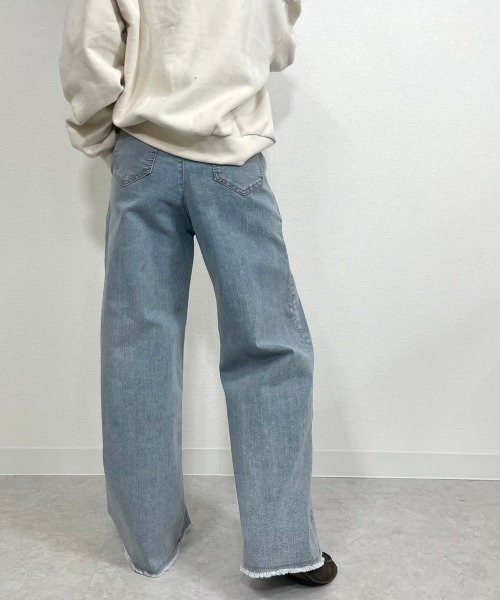 gossara(ゴサラ)の「ワイドパンツ(デニムパンツ・レディース・ライトブルー・FREE)」の3枚目の写真