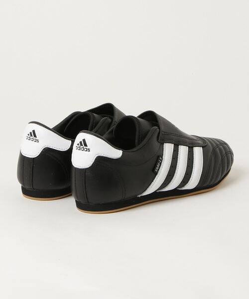 adidas Originals（アディダスオリジナルス）の「TAEKWONDO W（スニーカー・レディース・ブラック・23.5cm/24.5cm/24.0cm/25.0cm/23.0cm/22.5cm/25.5cm/26.0cm/26.5cm/27.0cm/27.5cm/28.0cm）」の3枚目の写真