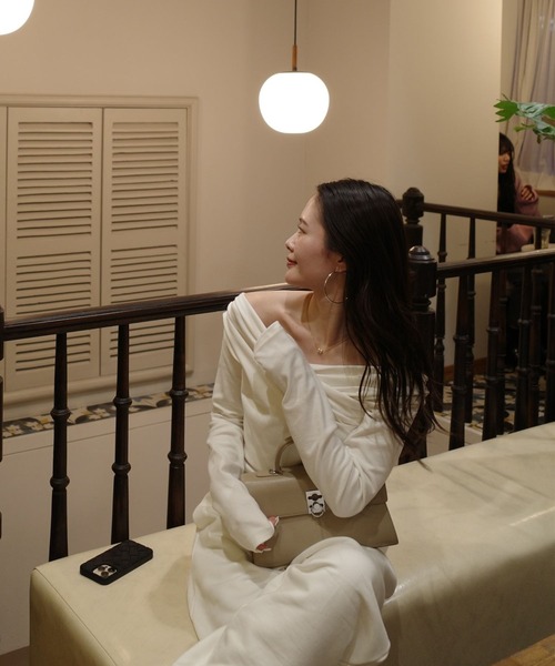セール】【MINERTE】unbalanced offshoulder tops / スムース