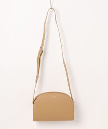 A.P.C. アーペーセー ショルダーバッグ ベージュ 0272224D0038 A.P.C.｜アー・ペー・セーのショルダーバッグ（ベージュ系）通販