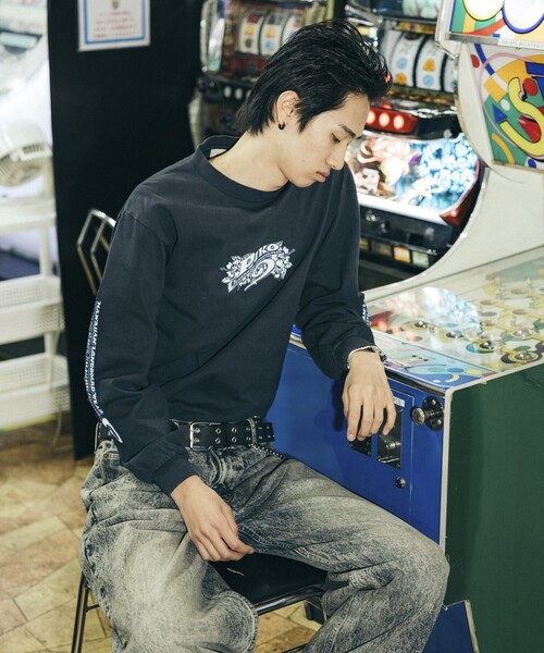FREAK'S STORE(フリークスストア)の「PIKO/ピコ 別注 フラワークロスロゴ ロングスリーブTシャツ(Tシャツ/カットソー・メンズ・ブルー/オフホワイト/ブラック・X-LARGE/LARGE/MEDIUM)」の21枚目の写真