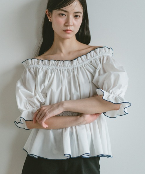 VANNIE U(ヴァニーユー)の「ギャザーオフショルペプラムブラウス(シャツ/ブラウス・レディース・ホワイト/イエロー・FREE)」の10枚目の写真