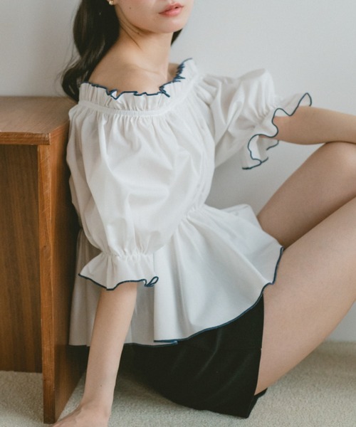 VANNIE U(ヴァニーユー)の「ギャザーオフショルペプラムブラウス(シャツ/ブラウス・レディース・ホワイト/イエロー・FREE)」の5枚目の写真