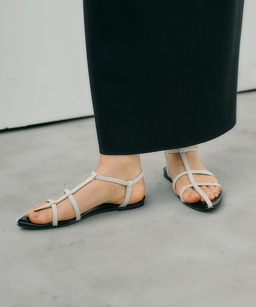 LEPSIM(レプシィム)の「アンクルストラップフラットサンダル 311672(サンダル・レディース・ガンメタ/ブラック/アイボリー・LARGE/MEDIUM)」の4枚目の写真