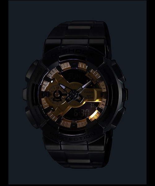 G-SHOCK（ジーショック）の「GM-110シリーズ / Metal Coveredライン / GM-110BD-1A9JF（アナログ腕時計・メンズ・ブラック×ゴールド・FREE）」の3枚目の写真