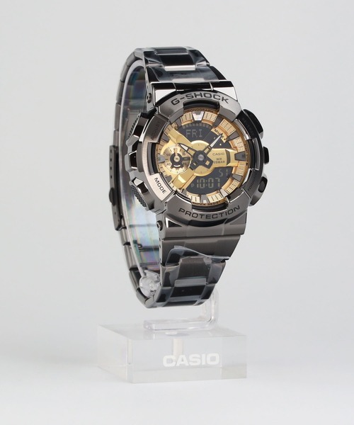G-SHOCK（ジーショック）の「GM-110シリーズ / Metal Coveredライン / GM-110BD-1A9JF（アナログ腕時計・メンズ・ブラック×ゴールド・FREE）」の11枚目の写真
