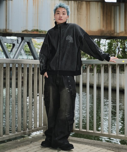 SHORT ROUND（ショートラウンド）の「SHORT ROUND/マルチZIPデニムパンツ（デニムパンツ・メンズ・ブラック系3・LARGE/MEDIUM）」の13枚目の写真