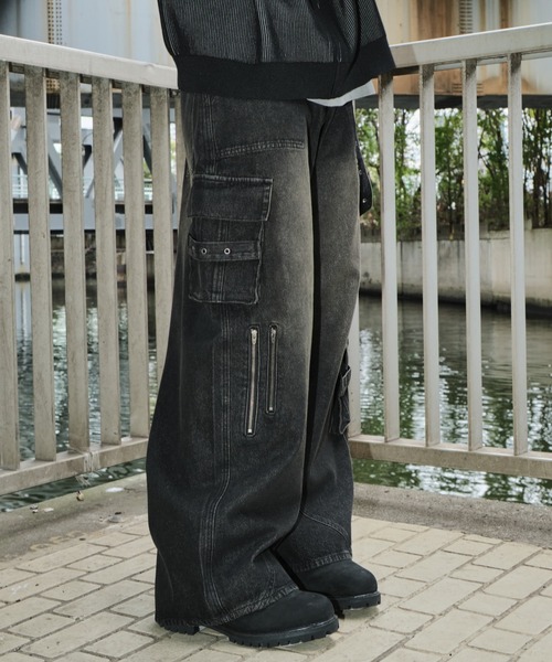 SHORT ROUND（ショートラウンド）の「SHORT ROUND/マルチZIPデニムパンツ（デニムパンツ・メンズ・ブラック系3・LARGE/MEDIUM）」の15枚目の写真