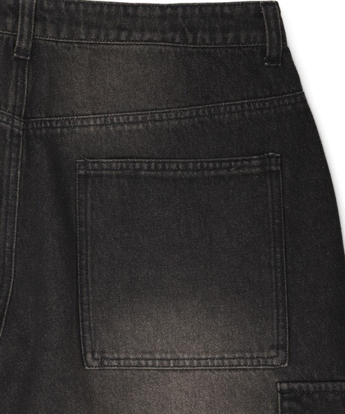 SHORT ROUND（ショートラウンド）の「SHORT ROUND/マルチZIPデニムパンツ（デニムパンツ・メンズ・ブラック系3・LARGE/MEDIUM）」の3枚目の写真