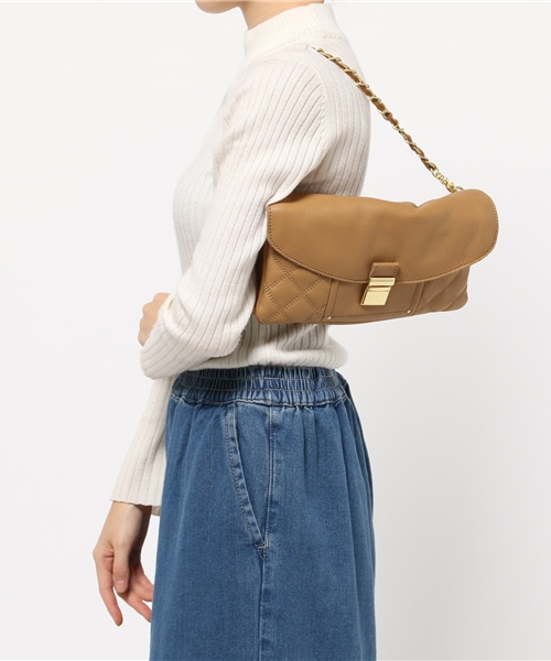 Beau're(ヴュレ)の「Beaure ビュレ 本革 キルティング レザーチェーン ショルダーバッグ 2Way(ショルダーバッグ・レディース・サーモンピンク/アイボリー/サンドベージュ/ブラック・FREE)」の10枚目の写真