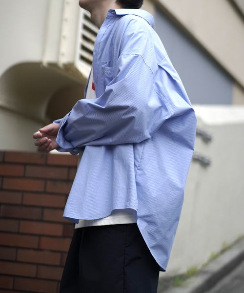 WISM（ウィズム）の「NAMELESSNESS / ネームレスネス Over Fit Shirt（シャツ/ブラウス・メンズ・ネイビー/ブルー系その他・2/3）」の15枚目の写真