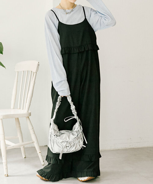 w closet（ダブルクローゼット）の「ナイロンリボンショルダーバッグ（ショルダーバッグ・レディース・シルバー/ブラック・FREE）」の12枚目の写真