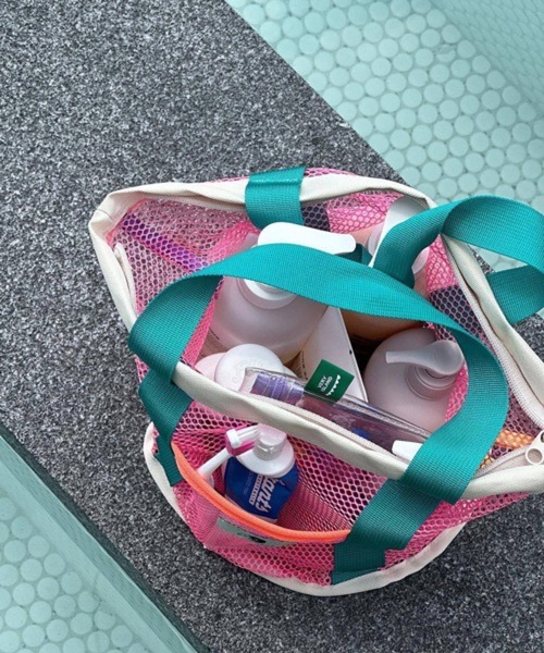 CERCA(チェルカ)の「Pochi Pouch/アクティブ メッシュ ビーチバッグ(ハンドバッグ・レディース・イエロー系/ブルー系1/ピンク系・FREE)」の4枚目の写真