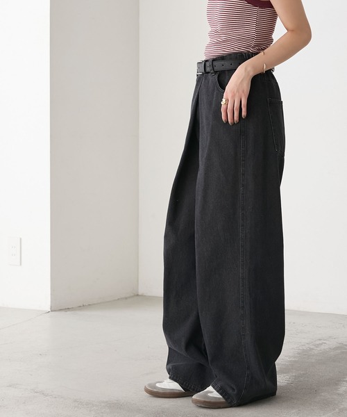 forksy.（フォルクシー）の「【forksy.】センタータック ワイドデニムパンツ（デニムパンツ・レディース・レッド/グレー/ブルー・M/L）」の10枚目の写真