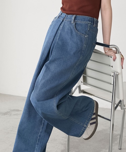 forksy.（フォルクシー）の「【forksy.】センタータック ワイドデニムパンツ（デニムパンツ・レディース・レッド/グレー/ブルー・M/L）」の15枚目の写真