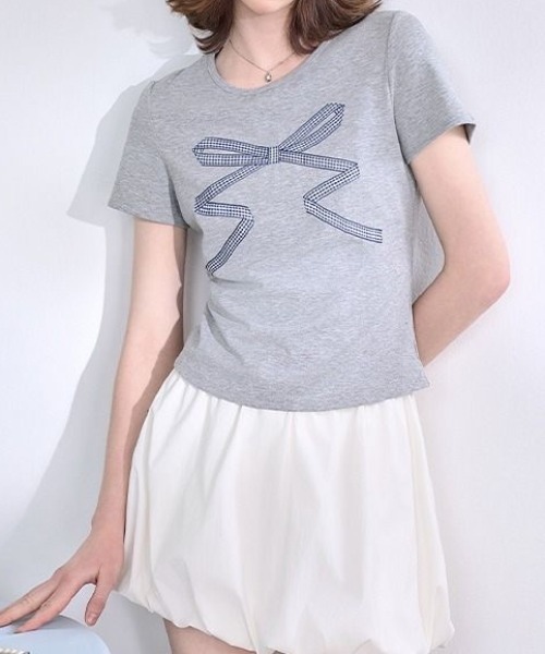 DIAVEL（ディアベル）の「リボンミニTシャツ（Tシャツ/カットソー・レディース・ホワイト/グレー/アイボリー/グレー系その他/グレー系その他2・M）」の6枚目の写真