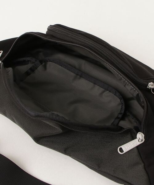 CHUMS（チャムス）の「チャムス CHUMS Fanny Pack Sweat Nylon（ボディバッグ/ウエストポーチ・メンズ・その他・ONE SIZE）」の4枚目の写真