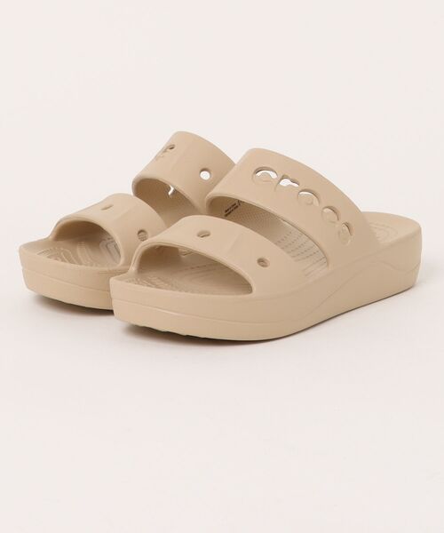 crocs（クロックス）の「《crocs》バヤ プラットフォーム サンダル（サンダル・レディース・ブラック/ベージュ系その他/ホワイト/ピンク系・23.0cm/24.0cm/25.0cm/22.0cm）」の3枚目の写真