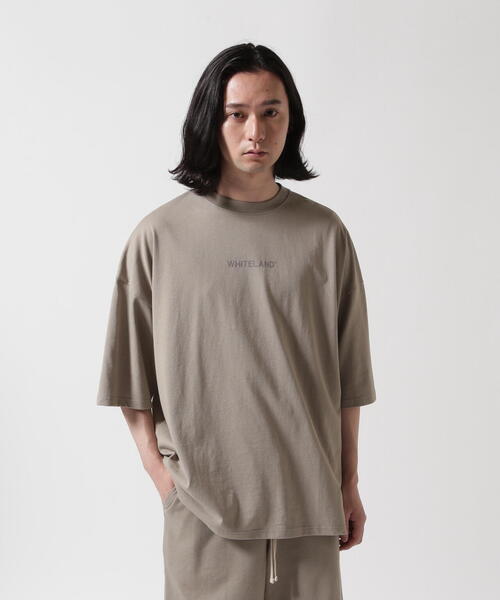 L.H.P(エルエイチピー)の「【WEB&DEPOT限定】WHITELAND/ホワイトランド/OWL/LOGO SST/半袖Tシャツ(Tシャツ/カットソー・メンズ・ブラック/ベージュ/ホワイト・M/L/S)」の8枚目の写真