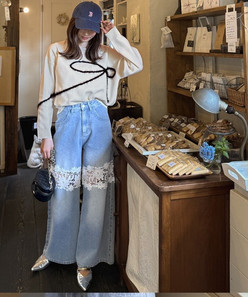 mily bilet(ミウィビレット)の「【mily bilet】ゆるっと可愛げ、ふわっと存在感。リボンフェザーコード刺繍ニット(長袖)(ニット/セーター・レディース・グレー/アイボリー系/チャコールグレー/ベージュ×ブラック/レッド・X-LARGE/SMALL/MEDIUM/LARGE)」の16枚目の写真