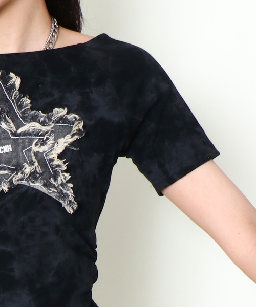 GORGE(ゴージ)の「《デニム星ワッペン×ムラ染め》リメイク風Tシャツ/こなれストリート(Tシャツ/カットソー・レディース・オフホワイト/ベージュ/ブラック/ブラウン・F)」の13枚目の写真