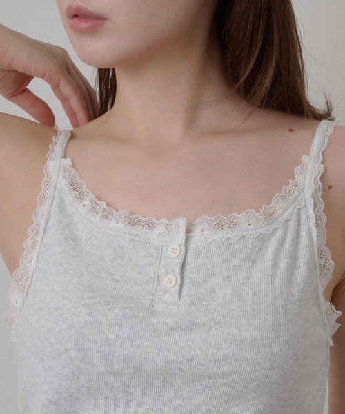 RAY CASSIN（レイカズン）の「【カップ付き】レース付ヘンリーキャミ（キャミソール・レディース・ホワイト/ホワイト系その他/ネイビー/ブルー・FREE）」の11枚目の写真