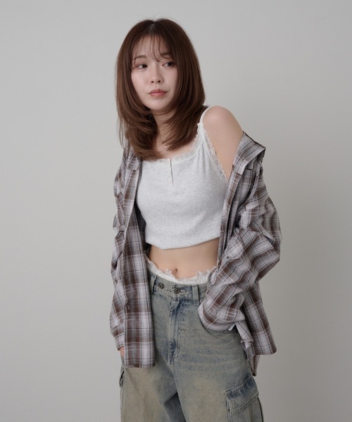 RAY CASSIN（レイカズン）の「【カップ付き】レース付ヘンリーキャミ（キャミソール・レディース・ホワイト/ホワイト系その他/ネイビー/ブルー・FREE）」の16枚目の写真