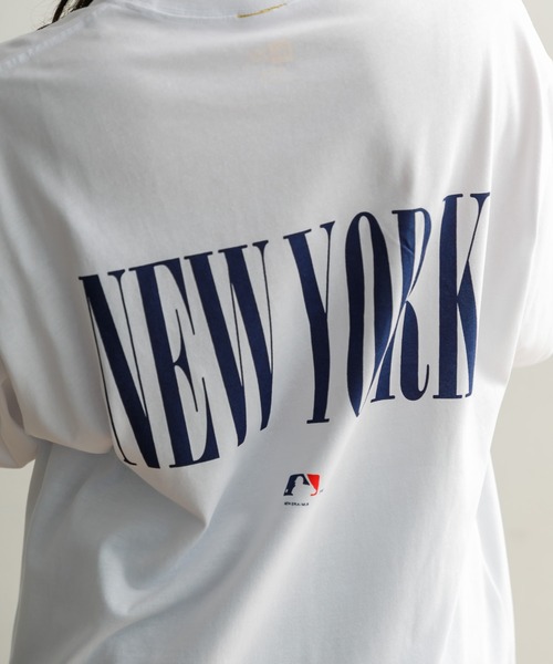 NEW ERA 半袖 オーバーサイズド コットン Tシャツ Powered by