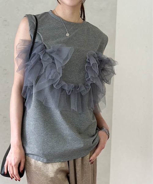 Per sist ence(パーシエンス)の「チュールフリルドッキングタンクトップ/ノースリーブ(Tシャツ/カットソー・レディース・オフホワイト/グレー/ブラック・ONE SIZE)」の3枚目の写真