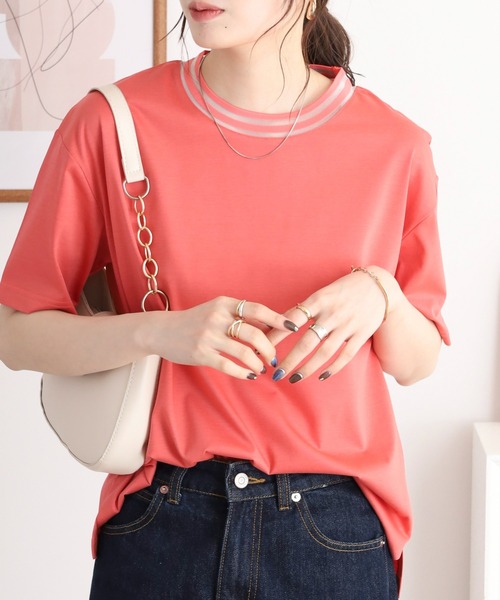 BRODIAEA(ブローディア)の「BRODIAEA シアーネック半袖カットソー(Tシャツ/カットソー・レディース・グレイッシュベージュ/オフホワイト/ネイビー/ピンク・40)」の4枚目の写真