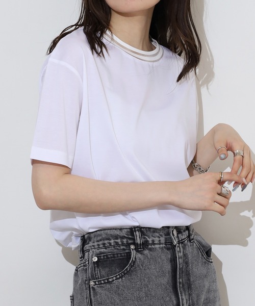 BRODIAEA(ブローディア)の「BRODIAEA シアーネック半袖カットソー(Tシャツ/カットソー・レディース・グレイッシュベージュ/オフホワイト/ネイビー/ピンク・40)」の7枚目の写真