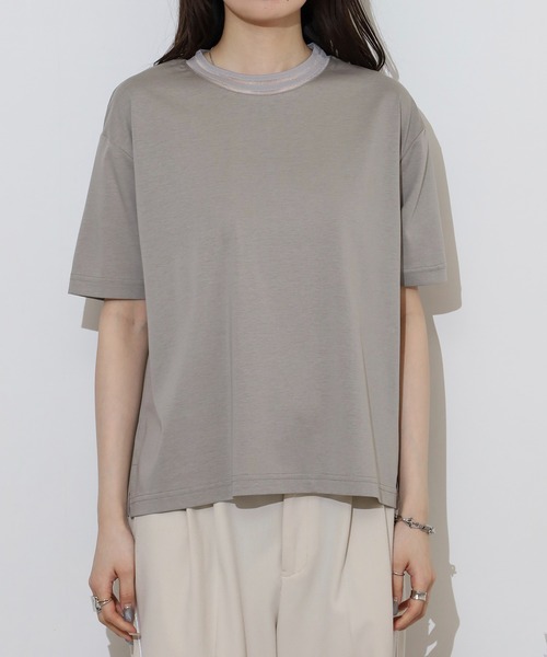 BRODIAEA(ブローディア)の「BRODIAEA シアーネック半袖カットソー(Tシャツ/カットソー・レディース・グレイッシュベージュ/オフホワイト/ネイビー/ピンク・40)」の21枚目の写真